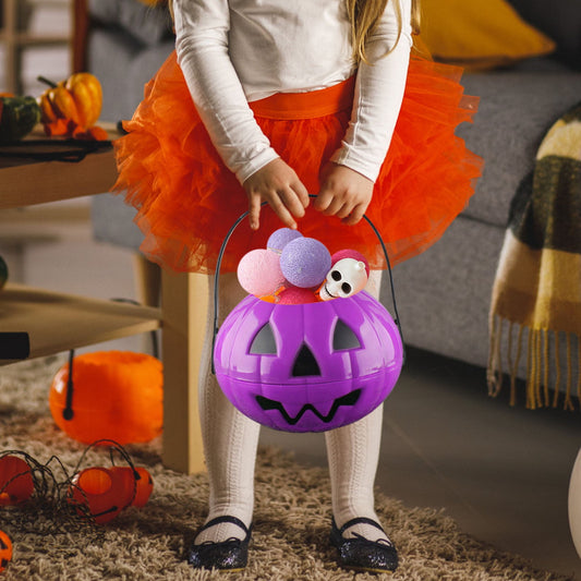 Plastic Pumpkin Bucket,Halloween Decorations Pumpkin Candy Bucket Plastic Pumpkin Bucket Portable Pumpkin Pail with Handle Reusable Cute Halloween Candy Bucket(Purple M 8in)